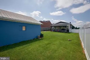 127 Angelica St, Reading, PA 19611 - Photo 33