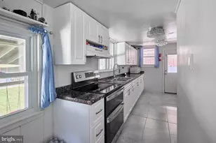 127 Angelica St, Reading, PA 19611 - Photo 17