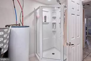 127 Angelica St, Reading, PA 19611 - Photo 23