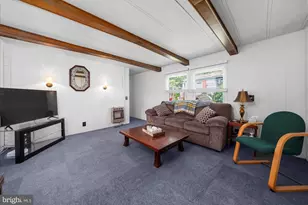 62 Ashford Ln, Hereford, PA 18056 - Photo 3