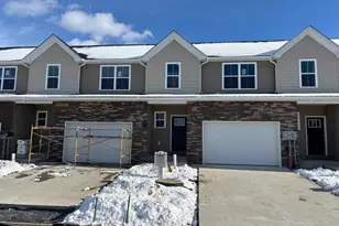 209 Lucille Way, Fleetwood, PA 19522 - Photo 3