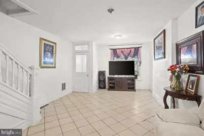 1302 N 11th Street, Reading, PA 19604 - Photo 3