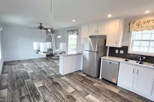 14 Charles Ave, Birdsboro, PA 19508 - Photo 5