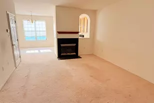 102 Country Ln, Morgantown, PA 19543 - Photo 3