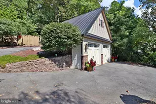 2145 Old Lancaster Pike, Reinholds, PA 17569 - Photo 81