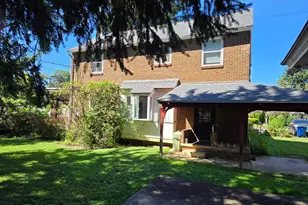 2552 Garfield Ave, Reading, PA 19609 - Photo 3