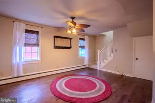 16 Main St, Womelsdorf, PA 19567 - Photo 5