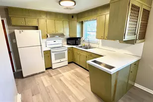 305 Martha St, Robesonia, PA 19551 - Photo 5