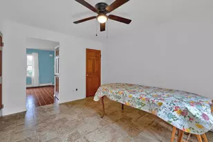 2424 Perkiomen Ave, Reading, PA 19606 - Photo 9