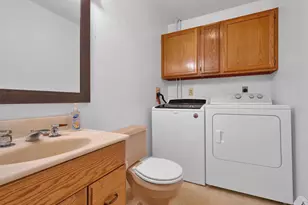 2424 Perkiomen Ave, Reading, PA 19606 - Photo 17