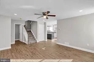 40 Rosalie's Way, Temple, PA 19560 - Photo 7