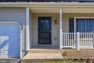 504 Longview Dr, Reading, PA 19608 - Photo 7