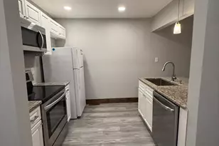 11 Eshbach Ln, Bechtelsville, PA 19505 - Photo 7