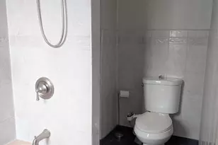 731 Washington St, Reading, PA 19601 - Photo 7