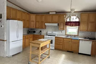 9 Mountain View Ln, Blandon, PA 19510 - Photo 5