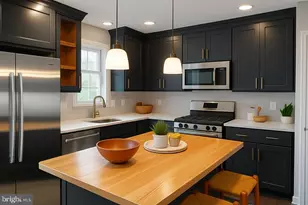 11 Castle Dr, Robesonia, PA 19551 - Photo 9