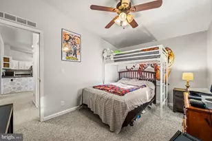 328 Ashford Ln, Hereford, PA 18056 - Photo 19