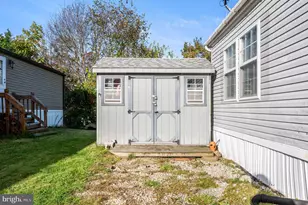 328 Ashford Ln, Hereford, PA 18056 - Photo 21