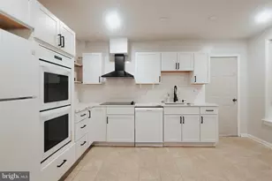 11 Seminary Ave, Reading, PA 19605 - Photo 3