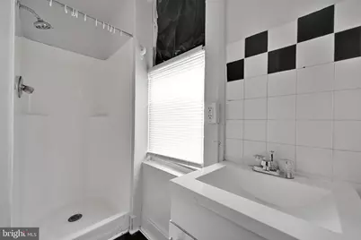 525 Bingaman Street, Reading, PA 19602 - Photo 9
