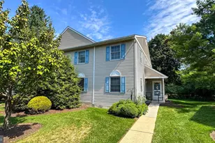 611 Maplewood Ave, Mohnton, PA 19540 - Photo 3