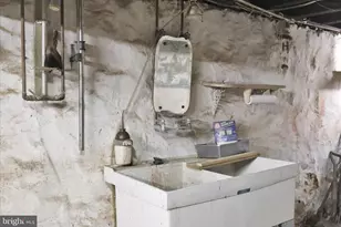 1217 Windsor St, Reading, PA 19604 - Photo 31