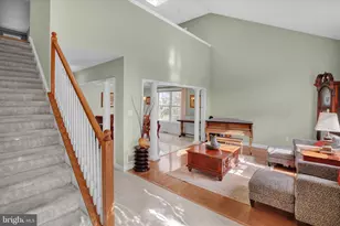 35 Pacific Ave, Sinking Spring, PA 19608 - Photo 9