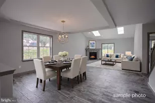 13 Castle Dr, Robesonia, PA 19551 - Photo 5