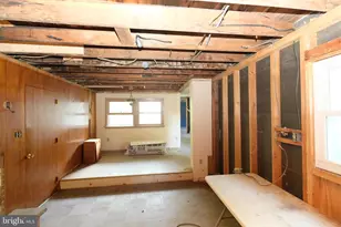 10 Klapperthal Rd, Reading, PA 19606 - Photo 13