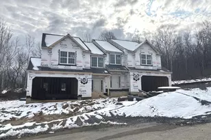 19 Castle Dr, Robesonia, PA 19551 - Photo 1