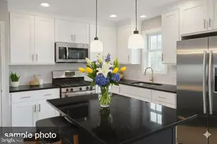 19 Castle Dr, Robesonia, PA 19551 - Photo 5