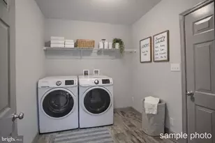 25 Castle Dr, Robesonia, PA 19551 - Photo 17