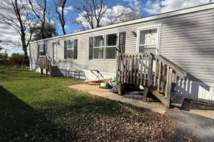 4 Roth Ave, Mertztown, PA 19539 - Photo 3