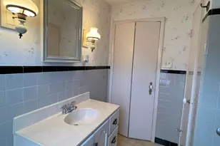 435 Sycamore Rd, Reading, PA 19611 - Photo 13