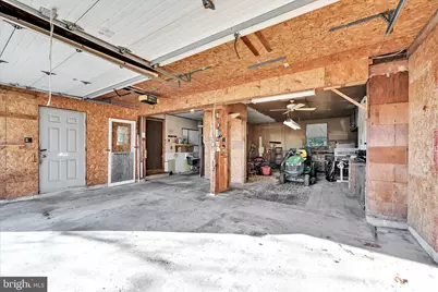 9001 Lancaster Avenue, Bethel, PA 19507 - Photo 31