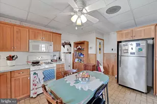 979 New Holland Rd, Reading, PA 19607 - Photo 9