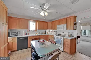 979 New Holland Rd, Reading, PA 19607 - Photo 7