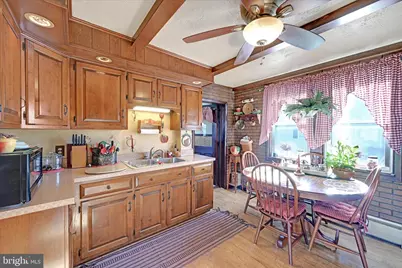 437 Jefferson Street, Reading, PA 19605 - Photo 13