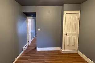 1111 Green St, Reading, PA 19604 - Photo 3