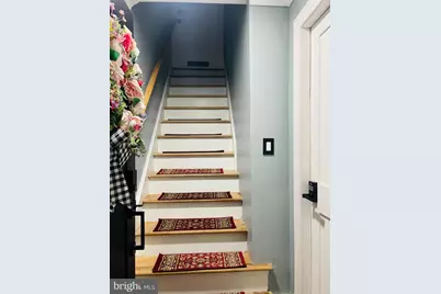 2326 Fairview Street, Reading, PA 19609 - Photo 3