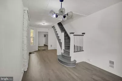 221 N 11th Street, Reading, PA 19601 - Photo 1