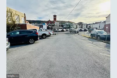 129 N 8th Street, Reading, PA 19601 - Photo 5