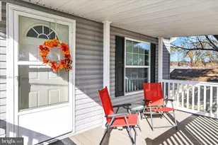 38 Keystone Rd, Reading, PA 19606 - Photo 5