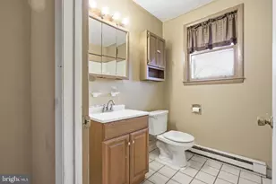 144 W Gaul St, Wernersville, PA 19565 - Photo 9