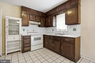 144 W Gaul Street, Wernersville, PA 19565 - Photo 7
