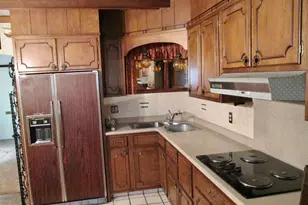 1043 Walnut St, Reading, PA 19601 - Photo 5