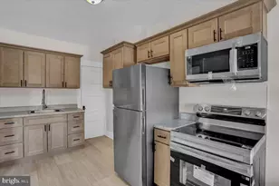 2715 Perkiomen Ave, Reading, PA 19606 - Photo 13