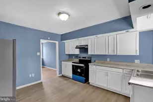 70 N Centre Ave, Leesport, PA 19533 - Photo 11