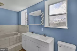 70 N Centre Ave, Leesport, PA 19533 - Photo 27