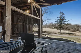 371 Old Tulpehocken Rd, Birdsboro, PA 19508 - Photo 95